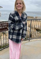 ATK Galleria: Nicole Nichols (Nicole Nichols Beach Date and Spreading BTS)