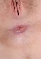 ATK Natural & Hairy: Niki Snow (Niki Snow in young and hairy)