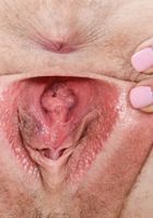 Niki Snow from ATK Natural & Hairy