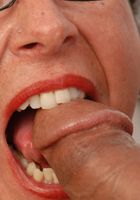 ATK Natural & Hairy: Nina Swiss (Nina Swiss in action)