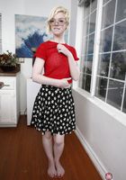 ATK Galleria: Pearl Sinclair (Pearl has it backwards, she gets naked before the date!)