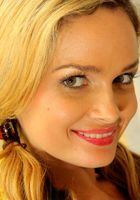 ATK Archives: Prinzess (Prinzess spreads her pussy.)