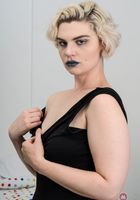 ATK Natural & Hairy: Quinn Helix (Quinn Helix in young and hairy)