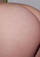 ATK Petites: Clarissa Claire (Clarissa Claire in exotic and hairy)