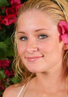 ATK Petites: Roxi (Roxi in nudism)