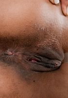 ATK Petites: September Reign (September Reign in black women)