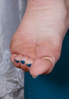 ATK Galleria: Jasmine Wolff (Naughty babe Jasmine Wolff gets naked masturbating showing her feet.)