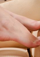 ATK Premium: Shae Snow (Shae Snow fingers herself)