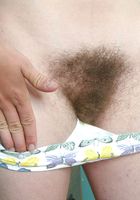 ATK Archives: Shimana (Shimana in upskirts and panties)