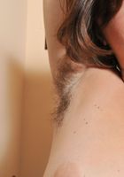 ATK Natural & Hairy: Simone Delilah (Simone Delilah in scary hairy)
