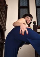 ATK Natural & Hairy: Simone Delilah (Super sexy Simone spreads her muff)