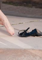 ATK Exotics: Sophia Jade (Sophia Jade suns her bush)