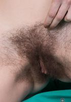 ATK Natural & Hairy: Sunshine (Sunshine spreads her thighs and mature hairy pussy)
