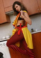 ATK Archives: Suzy (Suzy spreads her pussy)