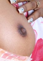 ATK Exotics: Treetree (Treetree in black women)