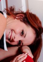 ATK Petites: Mia Valentine (Mia Valentine in solo)