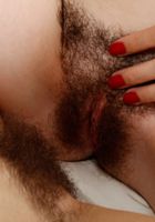 ATK Natural & Hairy: Willow Hayes (Triple the action for triple the fun)