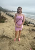 ATK Galleria: Zoey Zimmer (Zoey Zimmer Ventura Date BTS)